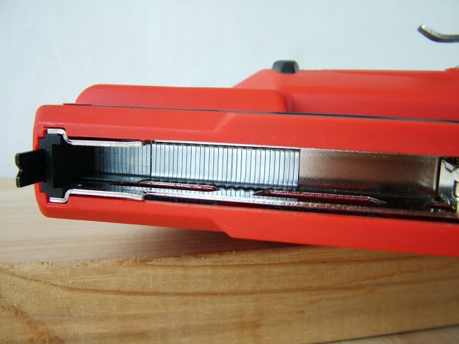 milwaukee stapler